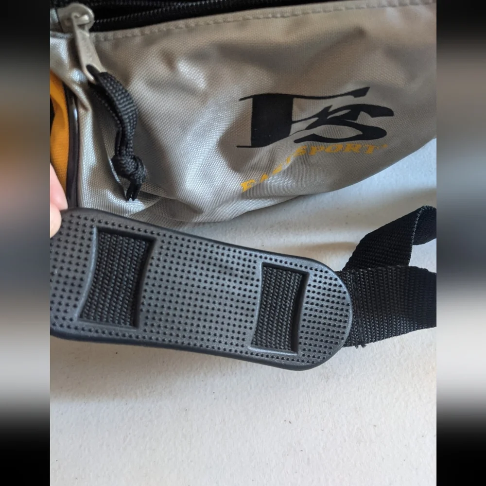 Vintage Retro Sports Athletic Duffle Gym Bag Travel Outdoor Gift